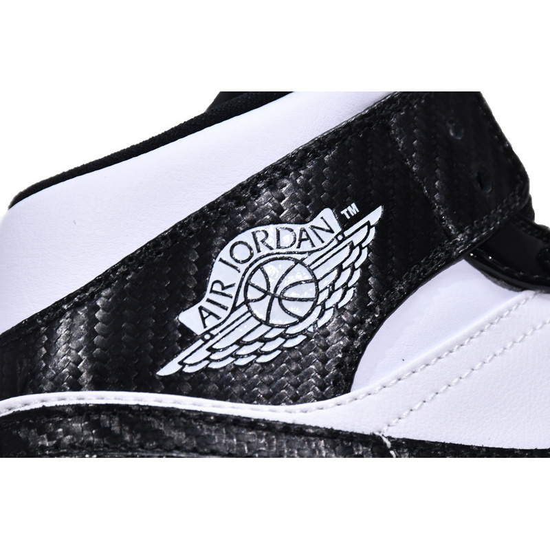 MID Air Jordan 1 Mid SE ASW Black and White