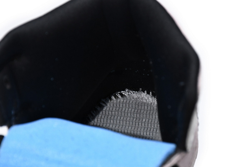 MID Air Jordan 1 Mid Iridescent