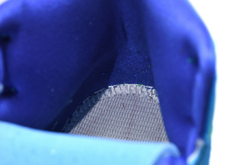 MID Air Jordan 1 Mid SE (GS) Sprite