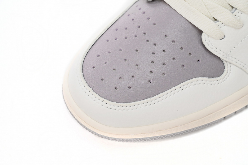 XH  Air Jordan 1 Low “Atmosphere Grey”