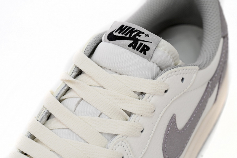 XH  Air Jordan 1 Low “Atmosphere Grey”