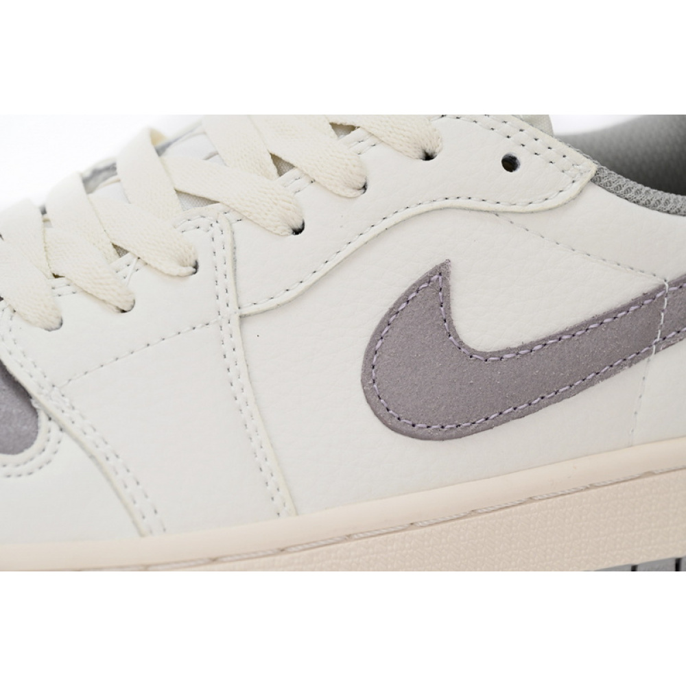 XH  Air Jordan 1 Low “Atmosphere Grey”
