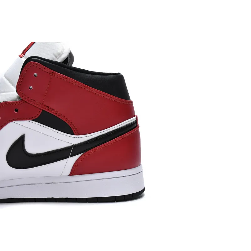 MID Air Jordan 1 Mid Chicago Black Toe