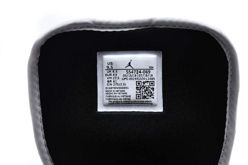 MID Air Jordan 1 Mid Chicago Black Toe