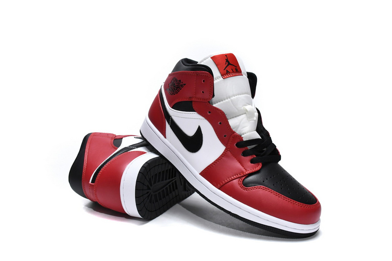 MID Air Jordan 1 Mid Chicago Black Toe