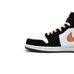 MID Air Jordan 1 Mid SE Peach Mocha