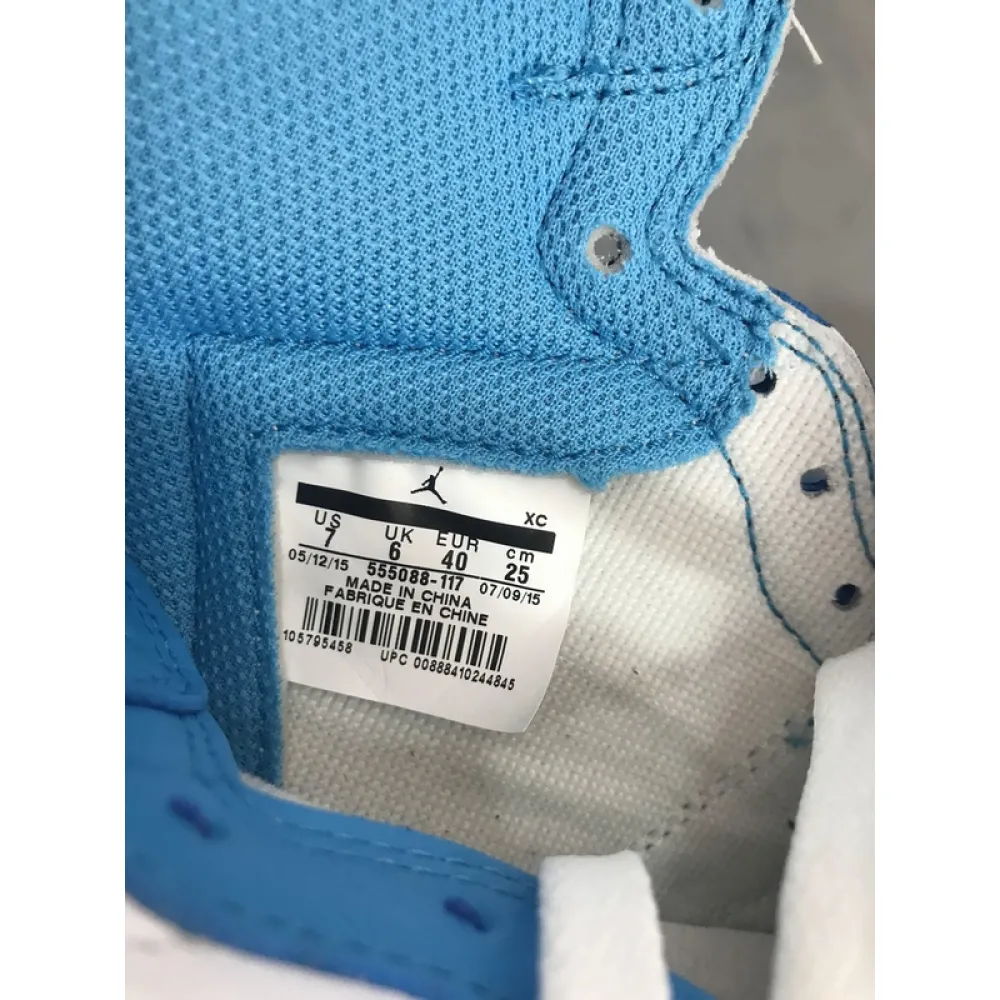  PRO   Air Jordan 1 Retro UNC