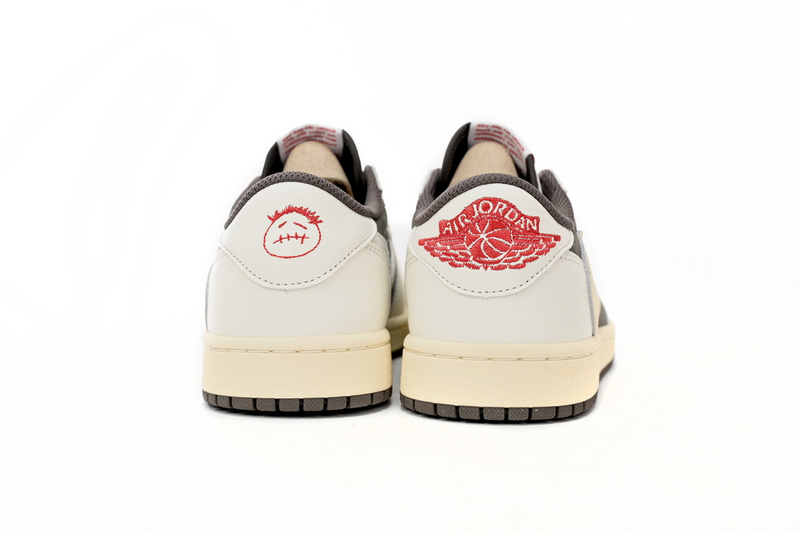 🔥 Travis Scott x Air Jordan 1 Low OG Reverse Mocha”