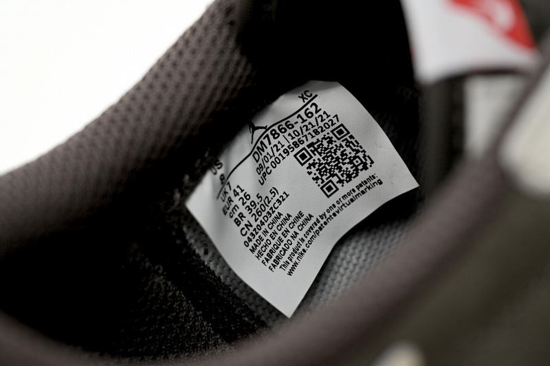 🔥 Travis Scott x Air Jordan 1 Low OG Reverse Mocha”