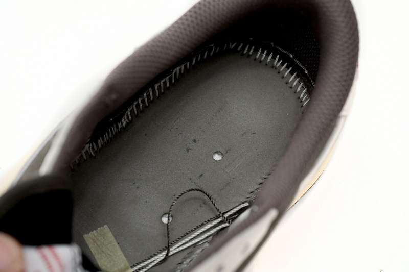 🔥 Travis Scott x Air Jordan 1 Low OG Reverse Mocha”