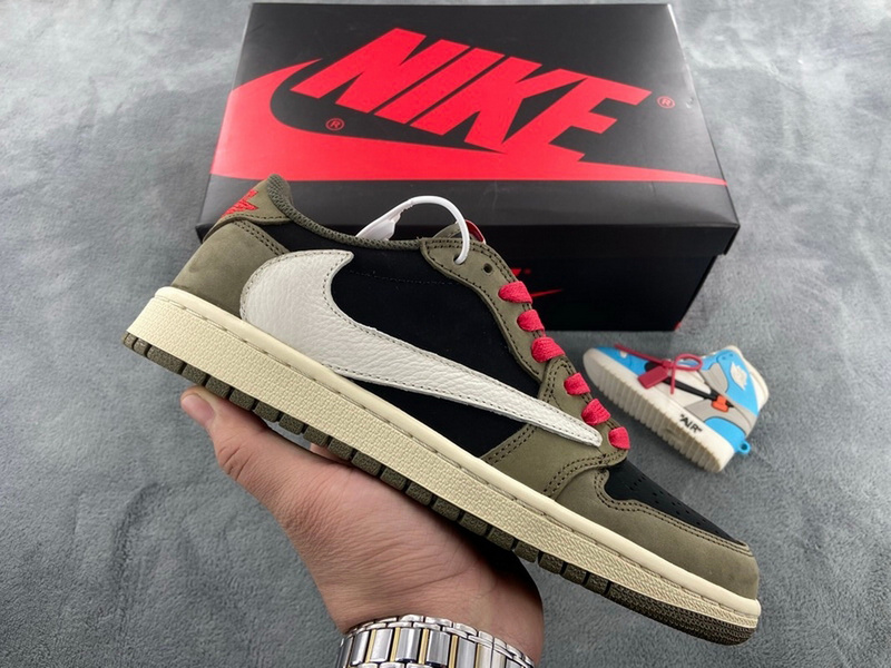  PROTravis Scott x Air Jordan 1 Low Dark Green