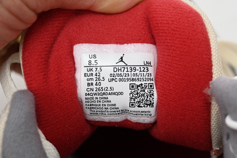 BS OFF WHITHE X Air Jordan 3 Beige