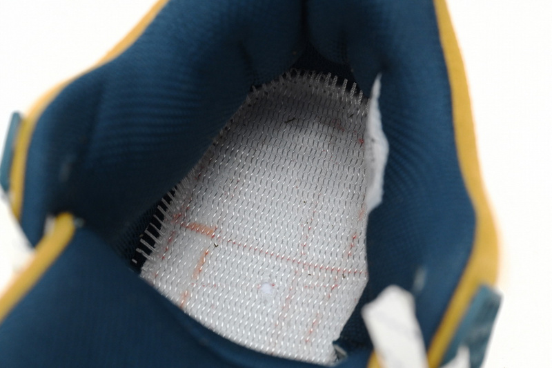 DJ Batch  Air Jordan 4 Cacao Wow Brown White