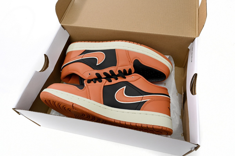 XH Travis Scott x Air Jordan 1 Low WMNS “Sport Spice”