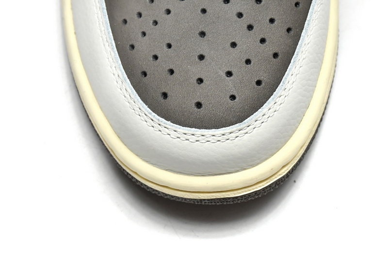 DB Travis Scott x Air Jordan 1 Low OG Reverse Mocha