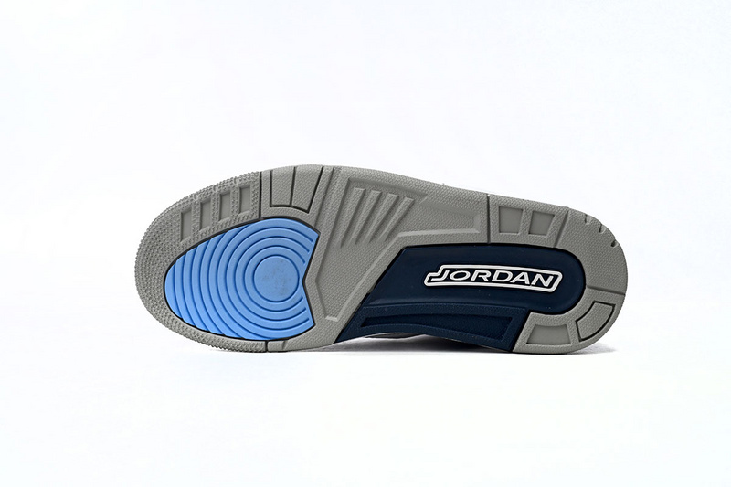 LS Air Jordan 3 Retro UNC