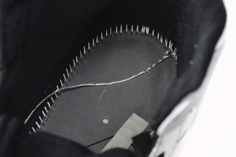 MID Air Jordan 1 Mid Alternate Think 16