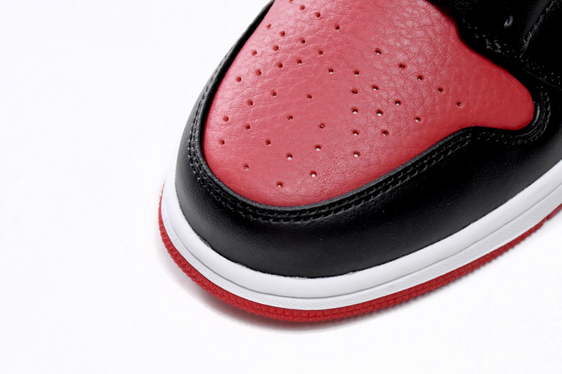 MID Air Jordan 1 Mid Banned