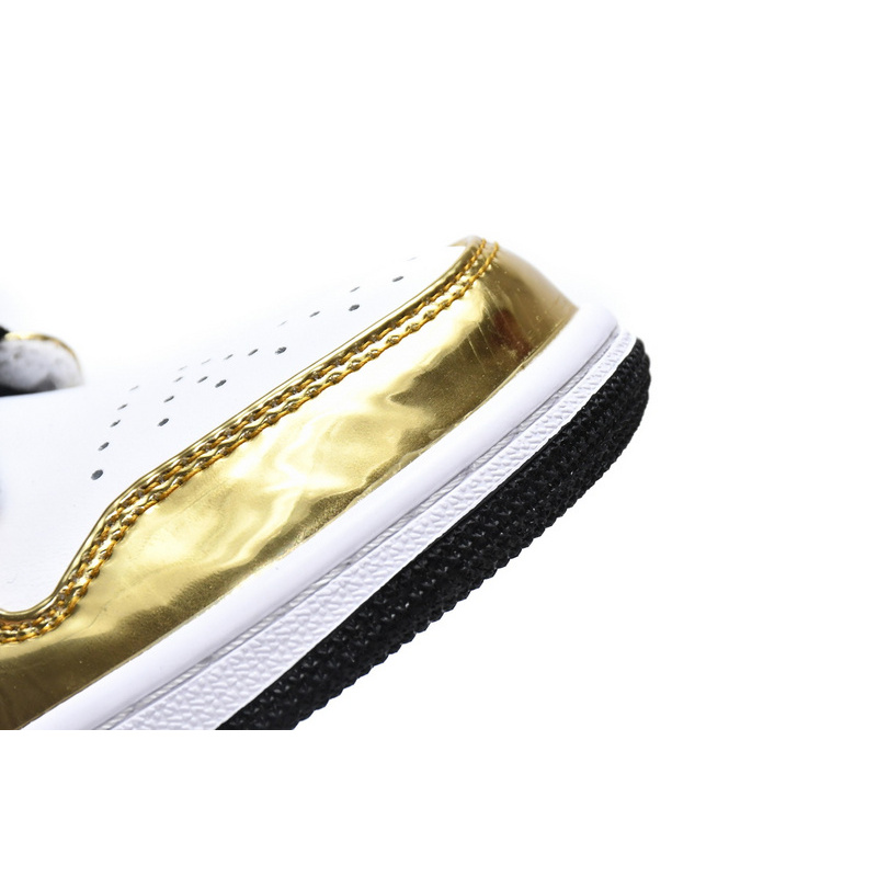 MID Air Jordan 1 Mid SE GS Metallic Gold