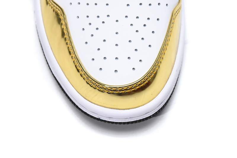 MID Air Jordan 1 Mid SE GS Metallic Gold