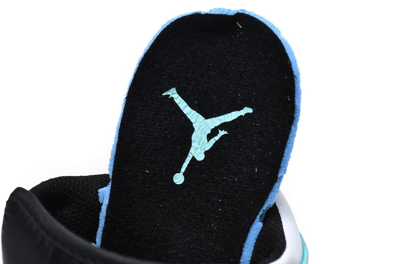 MID Air Jordan 1 Mid Tropical Twist