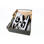 MID Air Jordan 1 Mid Tuxedo