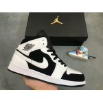 MID Air Jordan 1 Mid Tuxedo