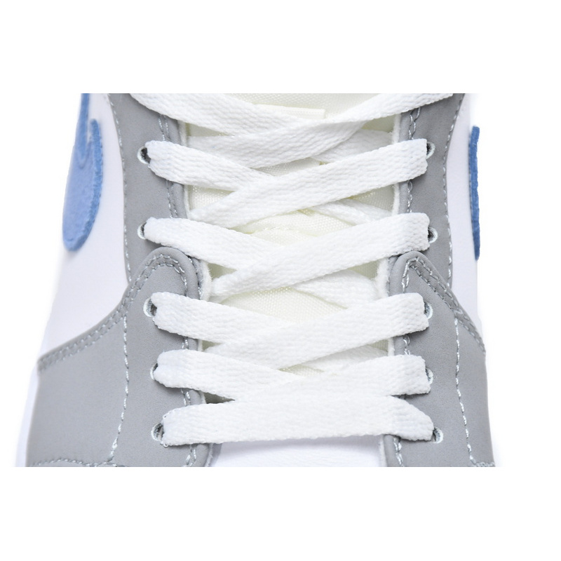 MID Air Jordan 1 Mid Wolf Grey Aluminum