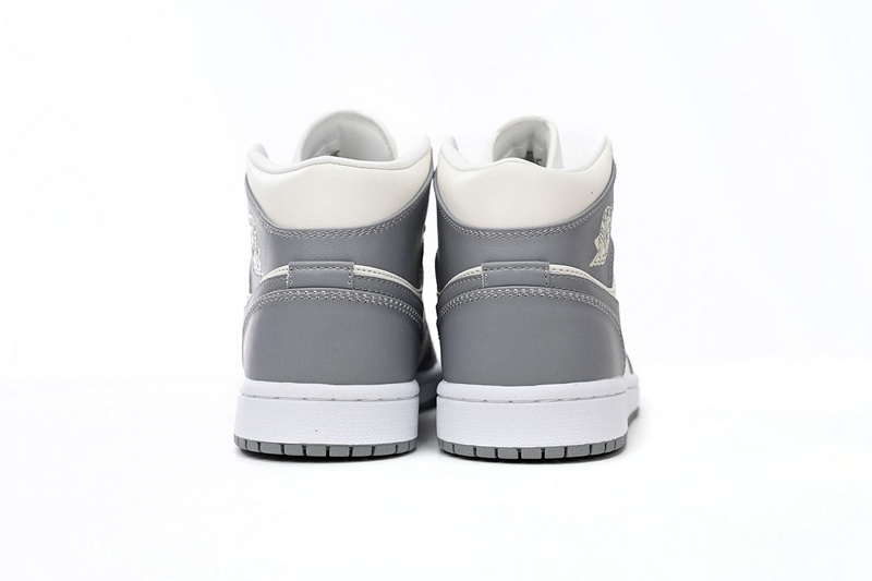 MID Air Jordan 1 White Soot