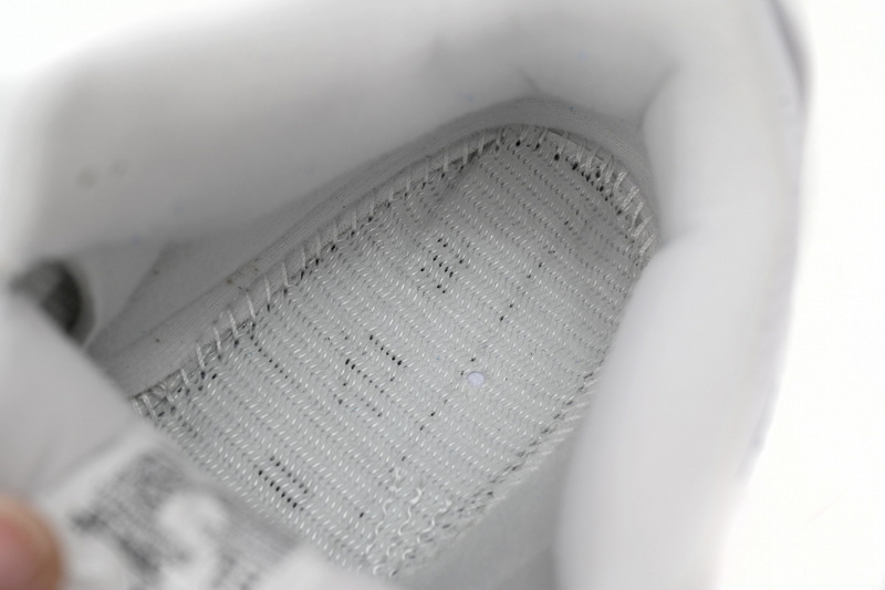 PB Air Jordan 3 WMNS “Lucky Green”