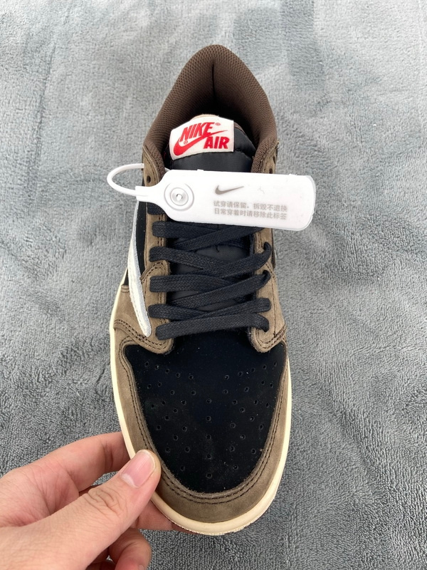 PRO  Travis Scott x Air Jordan 1 Low OG SP-T