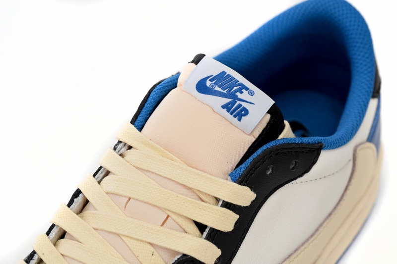 PRO  Travis Scott x Fragment Design x Air Jordan 1 Low