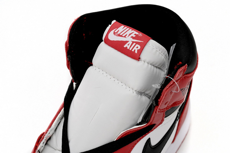 Q3 Air Jordan 1 High OG “Chicago