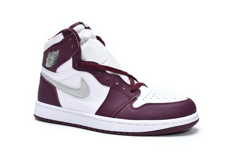 Q3 Air Jordan 1 High OG Bordeaux