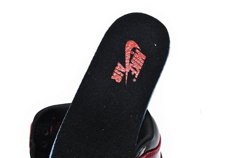 Q3 Air Jordan 1 High OG Bred Patent
