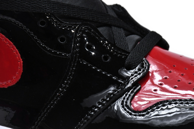 Q3 Air Jordan 1 High OG Bred Patent