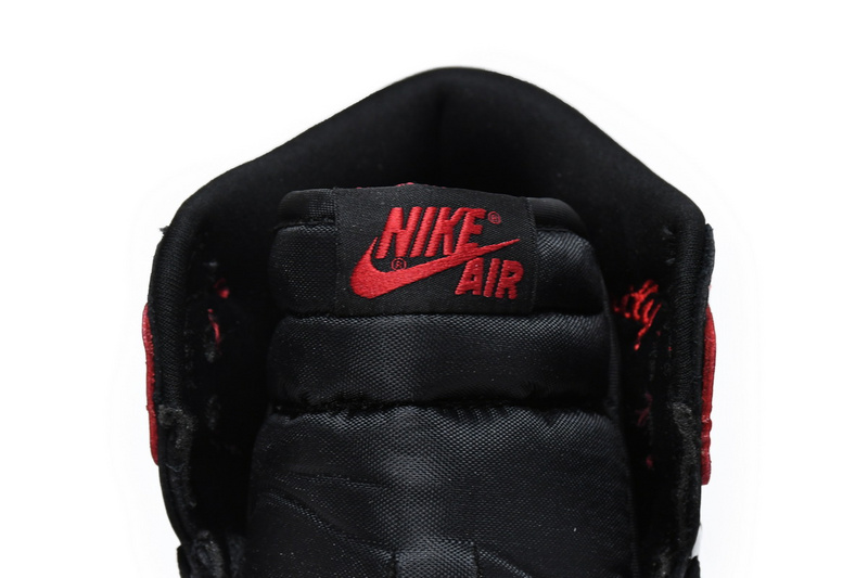 Q3 Air Jordan 1 High OG Bred Patent