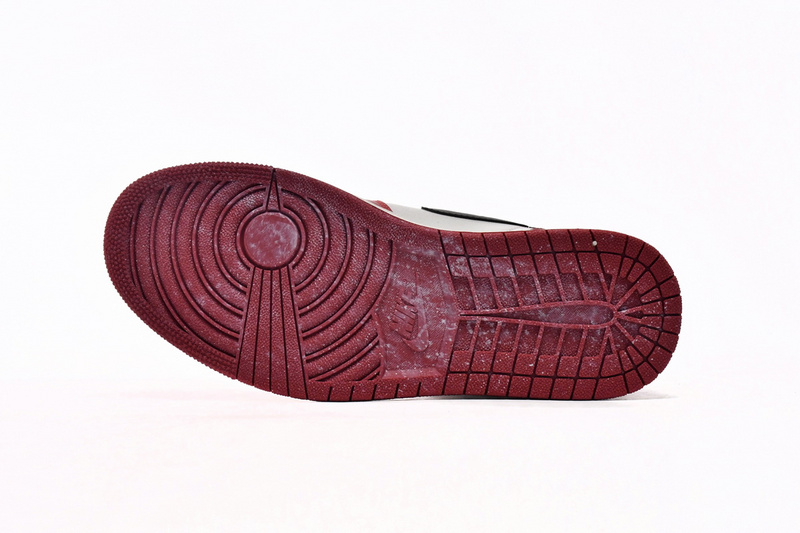 Q3 Air Jordan 1 High OG Chicago Reimagined