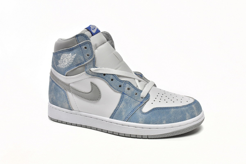 Q3 Air Jordan 1 High OG Hyper Royal