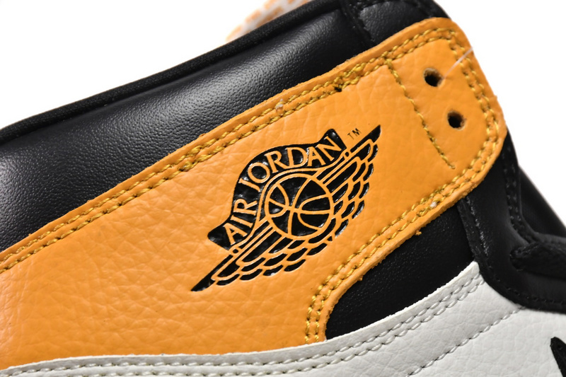 Q3 Air Jordan 1 High OG Yellow Toe Taxi