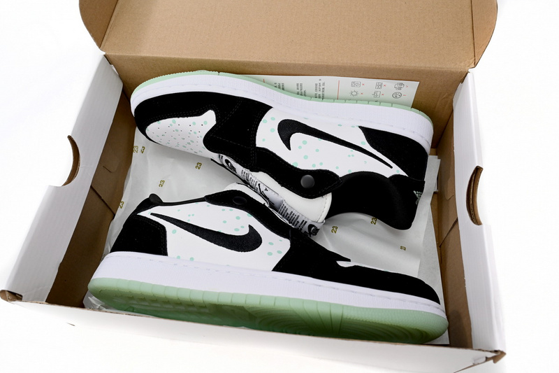 Q3 Air Jordan 1 Low Glow All Over The Sky With Stars