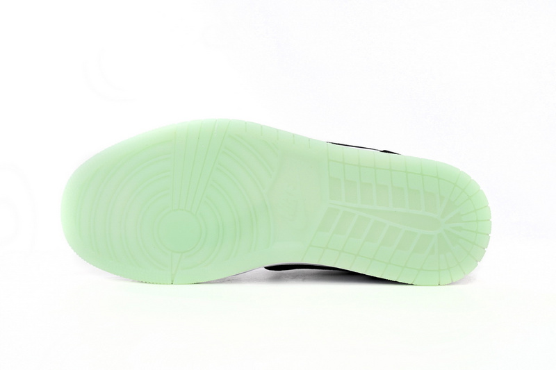 Q3 Air Jordan 1 Low Glow All Over The Sky With Stars