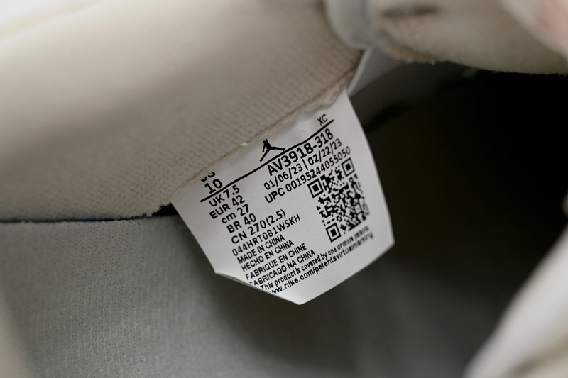 Q3 Air Jordan 1 Low Gucci Li Mit