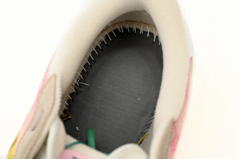 Q3 Air Jordan 1 Low Pink Gold Hook