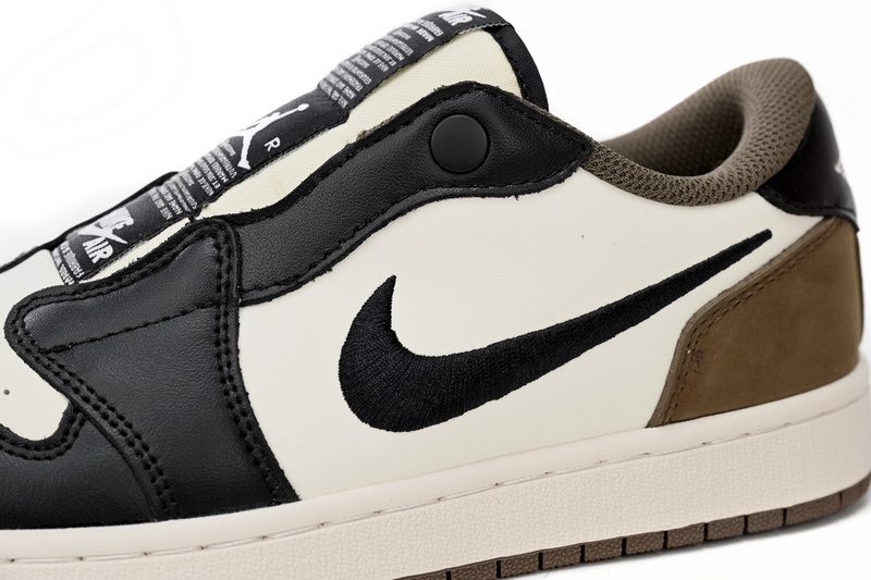 Q3 Air Jordan 1 Low Small Barb