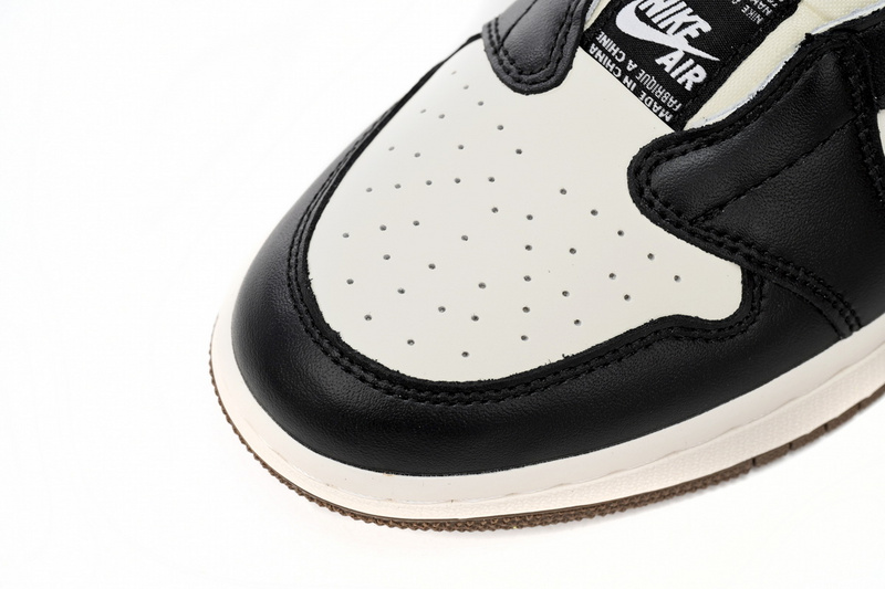 Q3 Air Jordan 1 Low Small Barb