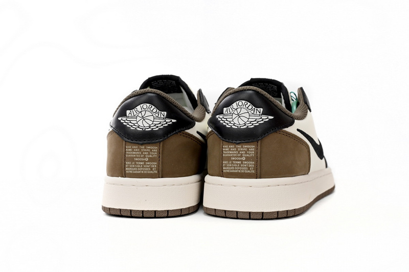 Q3 Air Jordan 1 Low Small Barb