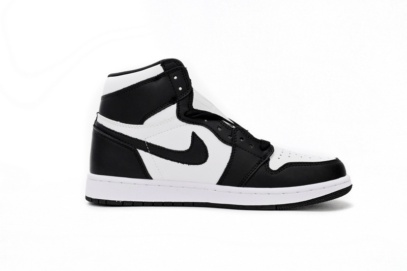 Q3 Air Jordan 1 Retro High OG Black White