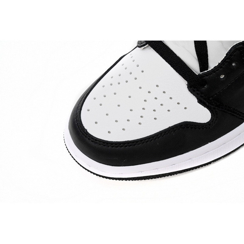 Q3 Air Jordan 1 Retro High OG Black White