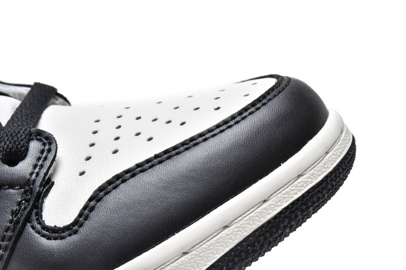 Q3 Air Jordan 1 Retro High OG Dark Mocha